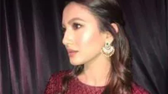 Gauhar Khan looks resplendent in our jewellery for a wedding.