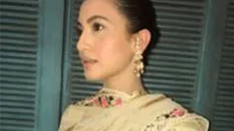 Gauhar Khan wore our earrings for gems closing ceremony at Jaipur